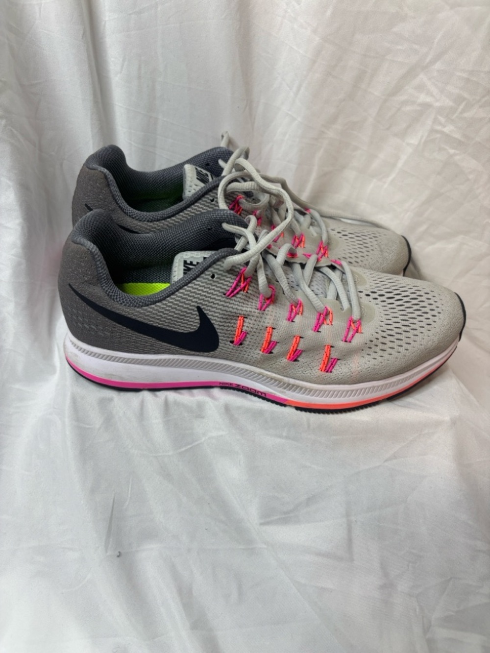 Nike Women’s Zoom Pegasus 33 - Picture 7 of 10